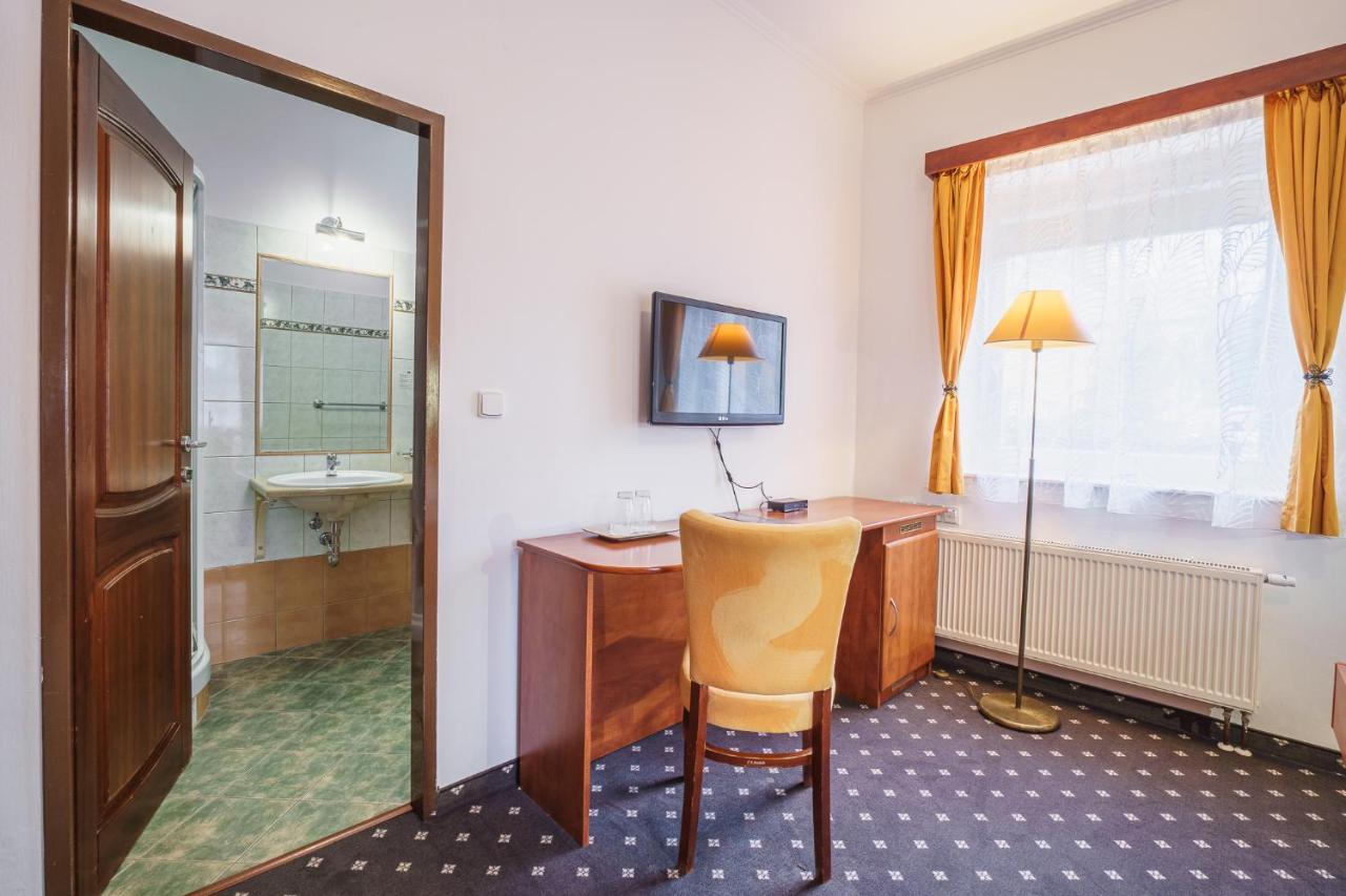 Francis Spa Hotel Frantiskovy Lazne Bagian luar foto