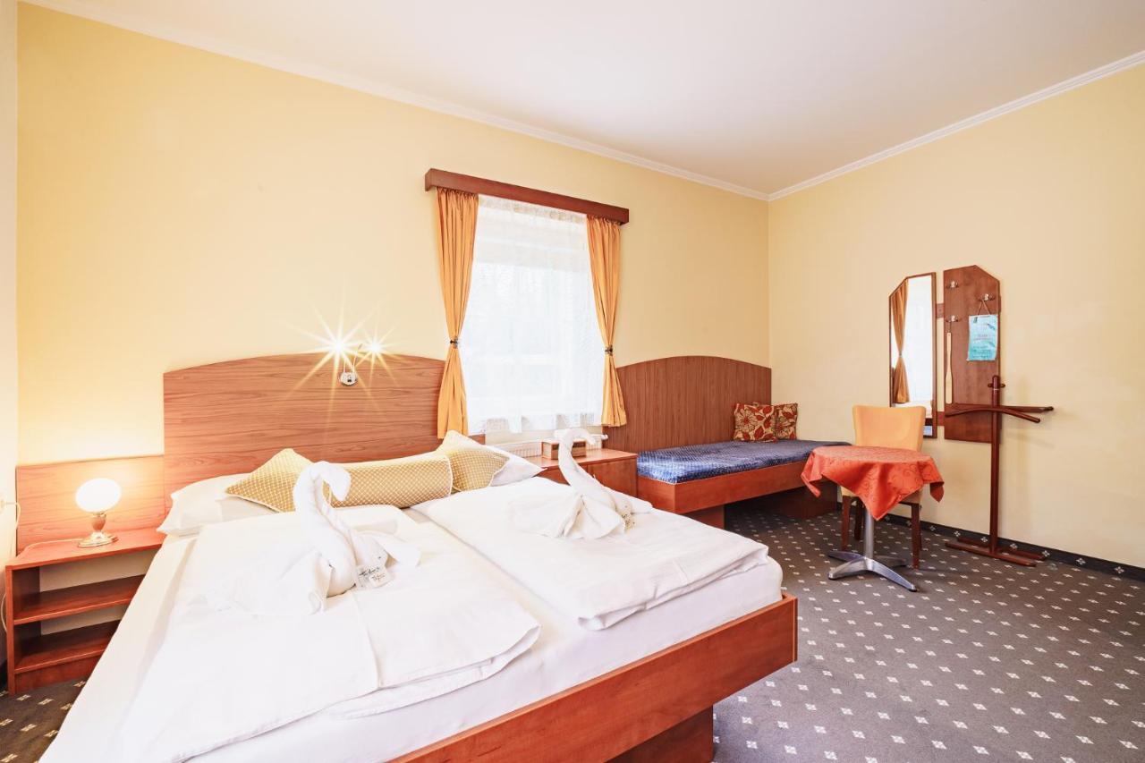Francis Spa Hotel Frantiskovy Lazne Bagian luar foto