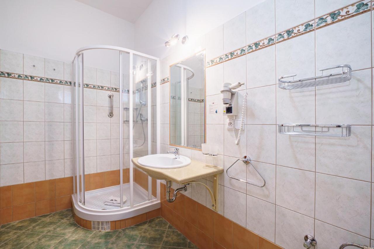 Francis Spa Hotel Frantiskovy Lazne Bagian luar foto